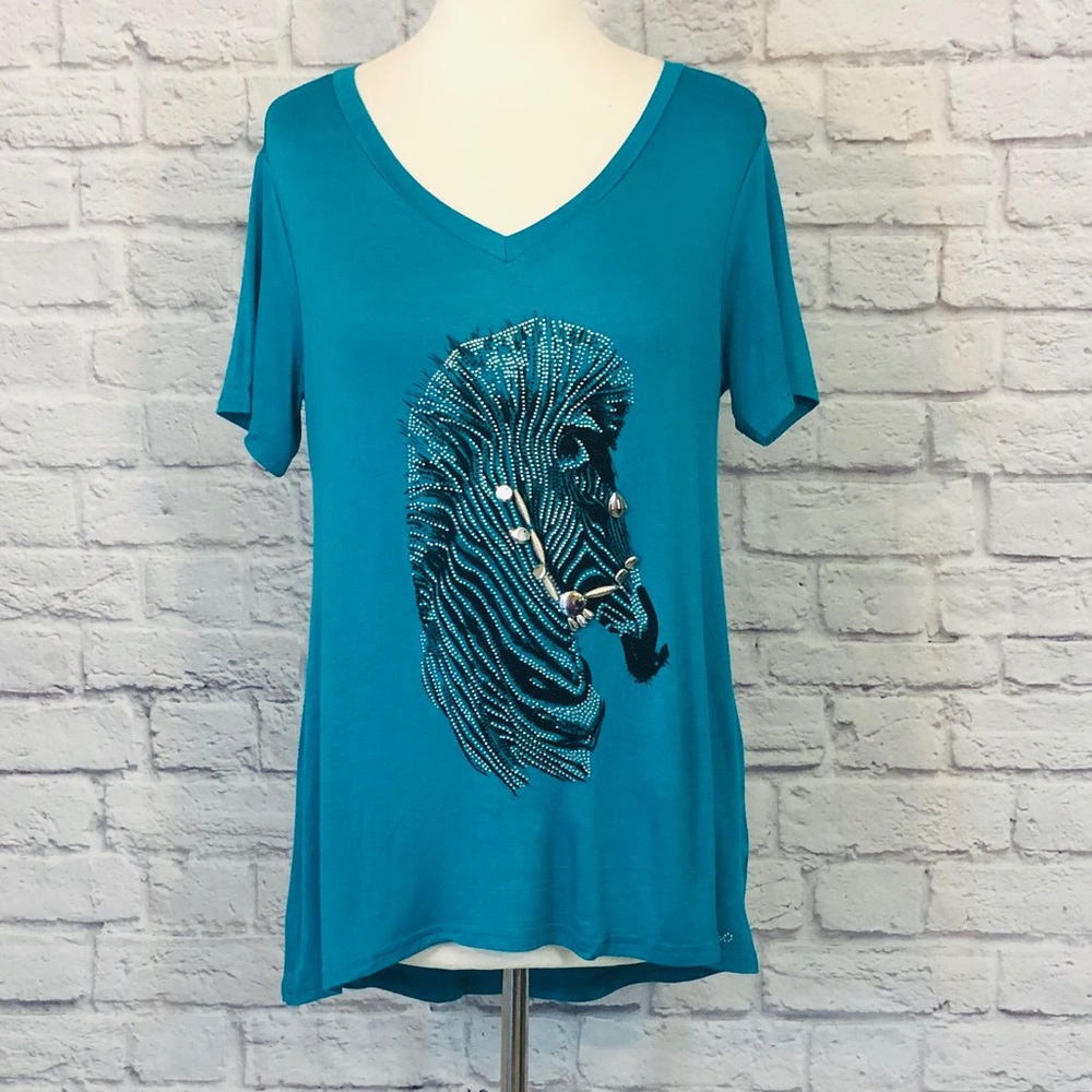 VO Jeans | V-Neck Super Soft Zebra Graphic Tee